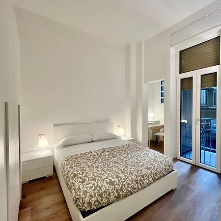 Central Side Apartment Milan Luaran gambar